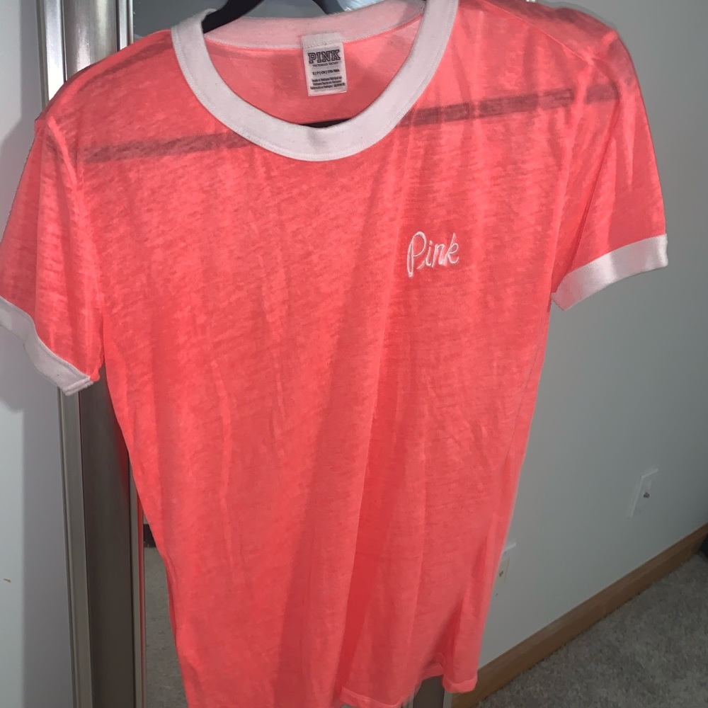 Pink short sleeve shirt